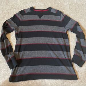 ❤️2/$30 Men’s Quicksilver long sleeve